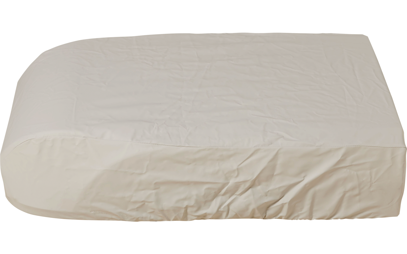 Objeto rectangular beige claro con funda de tela ajustada y arrugas visibles