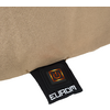 Beige stofoppervlak met een zwarte vierkante kunststofknop met een oranje verlicht aan/uit-symbool en een zwart stoffen label met witte tekst EUROM