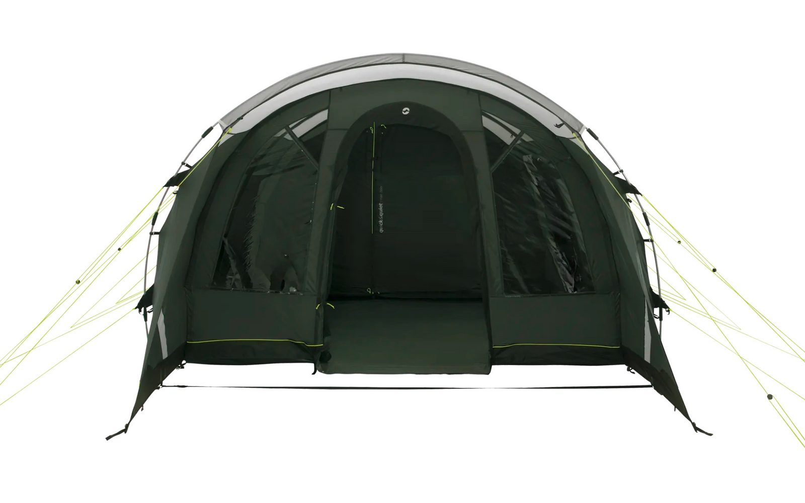 Groene tent met open vooringang, binnenruimte zichtbaar, gele scheerlijnen en stokken