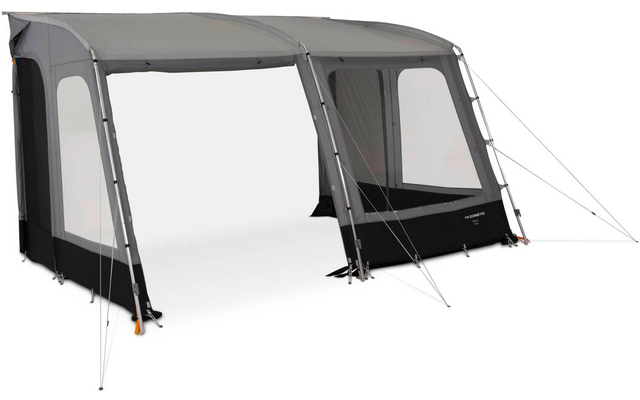 Graues Vorzelt mit zwei großen rechteckigen Frontöffnungen, seitlichen Fenstern, schwarzer Bodenbahn, gebogenen aufblasbaren Stangen und Abspannleinen