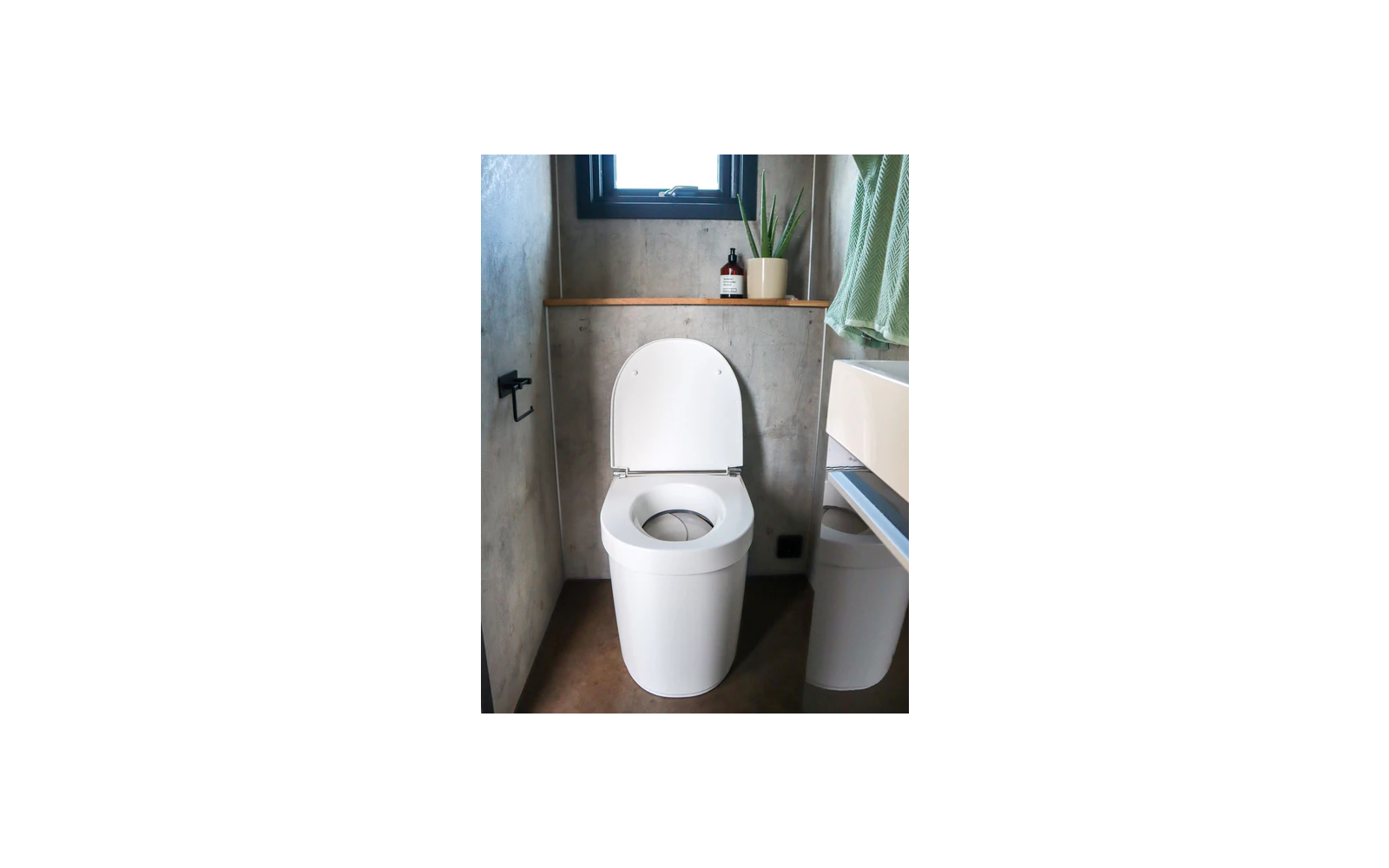 Image du produit Separett Tiny Trenntoilette mit Urinkanister 12 V / 110&ndash;230 V 1