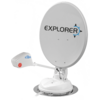 Weiße parabolförmige Schüssel auf runder Basis mit dem Schriftzug "EXPLORER" und blauem Kompass-Symbol, daran ein weißer Arm mit einem Aufsatz und sichtbaren Kabeln