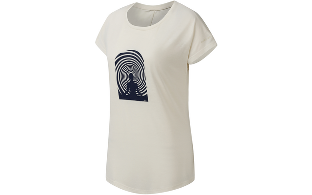 Hellbeiges T-Shirt mit kurzen Ärmeln und rundem Ausschnitt; mittig ein dunkelblauer Druck aus konzentrischen Linien und einer stehenden Silhouette