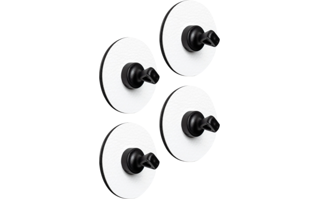 Vier schwarze Haken mit weißen runden Saugnäpfen an einer weißen Fläche