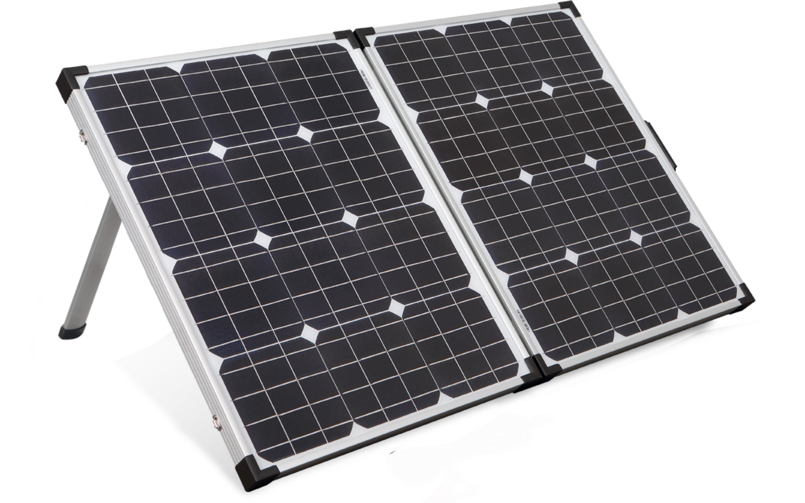 Zwei zusammengeklappte Solarpanels auf einem weißen Hintergrund