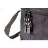 Bolsa negra con cremallera y llavero