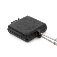 Petromax gietijzeren sandwichijzer met handstick 49,5 cm