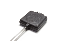 360080 - Petromax gietijzeren sandwichijzer met handstick