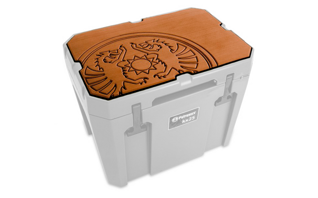 Boîte en plastique blanche avec un couvercle marron ornée d'un motif floral