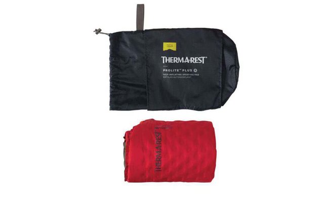 Tappetino da campeggio o da dormire arrotolato nero e rosso con borsa per il trasporto