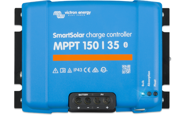 Blauwe zonne-energiecontroller met display en label MPPT 150 I 35