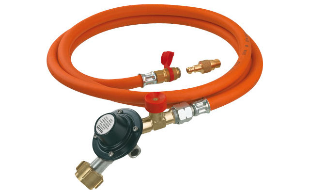 Gas pressure regulator with hose and adapter
