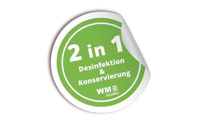 Grünes rundes Etikett mit weißer Schrift: 2 in 1, Desinfektion, Konservierung, WME