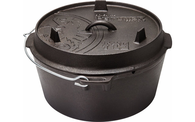 Petromax Dutch Oven Fire Pot 7.5 litres with lid and flat bottom