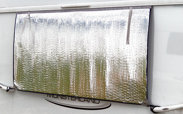 Hindermann Thermomatte für Wohnwagenfenster 70 x 74 cm