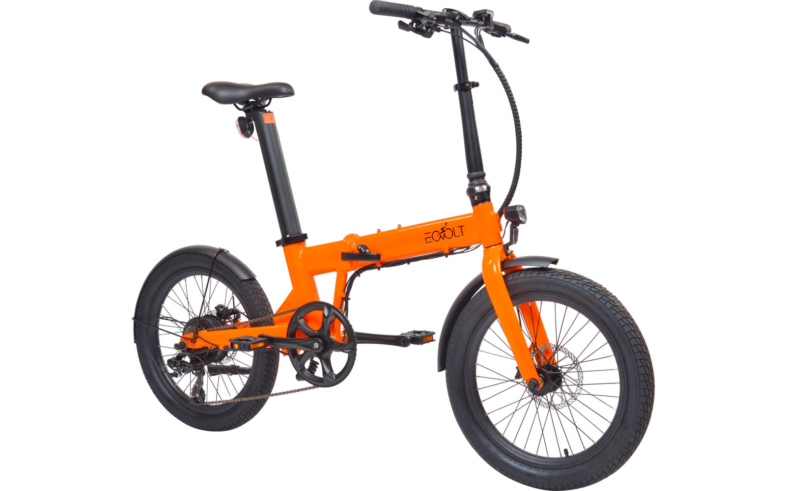 Oranges Klapprad mit schwarzen Reifen und Sattel auf weißem Hintergrund