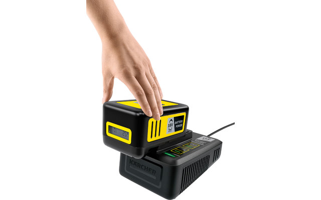 Kärcher Battery Power 18/50 Starter Kit Wechselakku mit Schnellladegerät 18 V / 5.0 Ah
