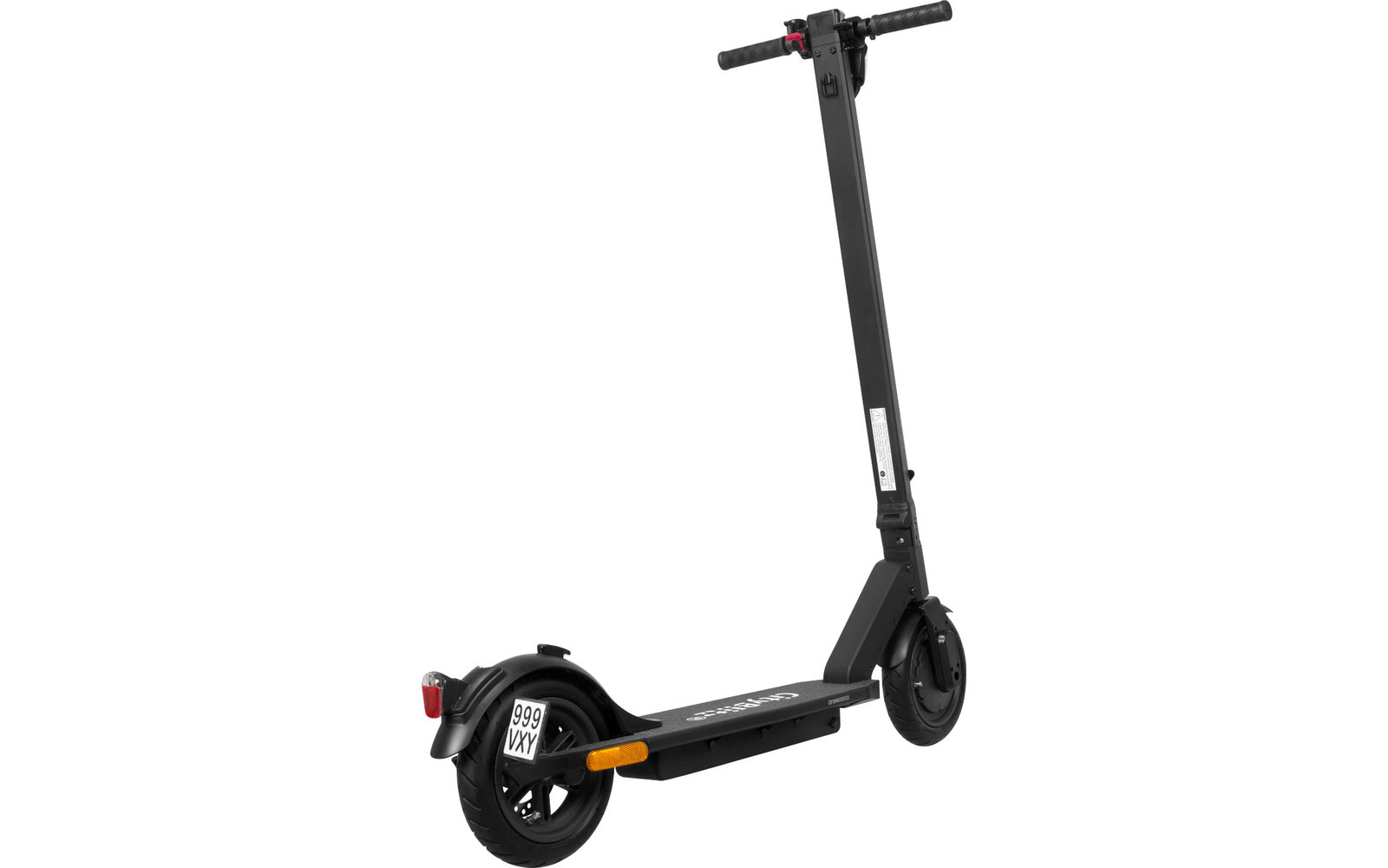 Schwarzer E-Scooter stehend vor weißem Hintergrund