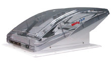 Airxcel Maxxfan Deluxe roof hood / ventilation system 40 x 40 cm clear