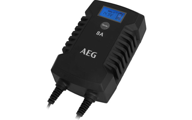 Cargador de baterías AEG LD8 12 V / 24 V