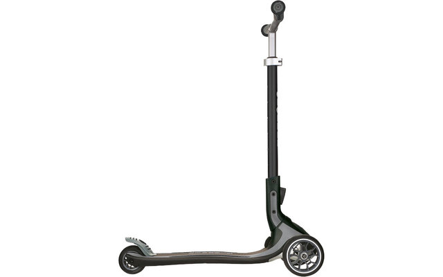 Globber Ultimum lights foldable tricycle scooter with light module