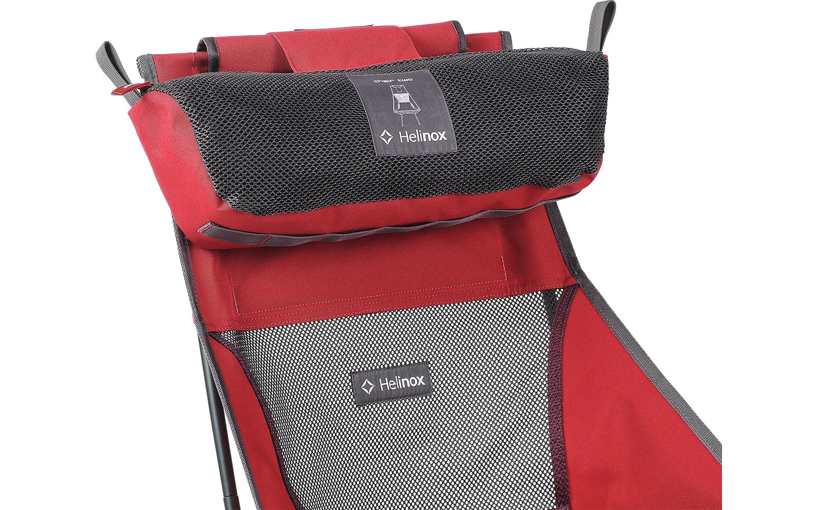 Roter und grauer Kinderwagen mit schwarzem Verdeck