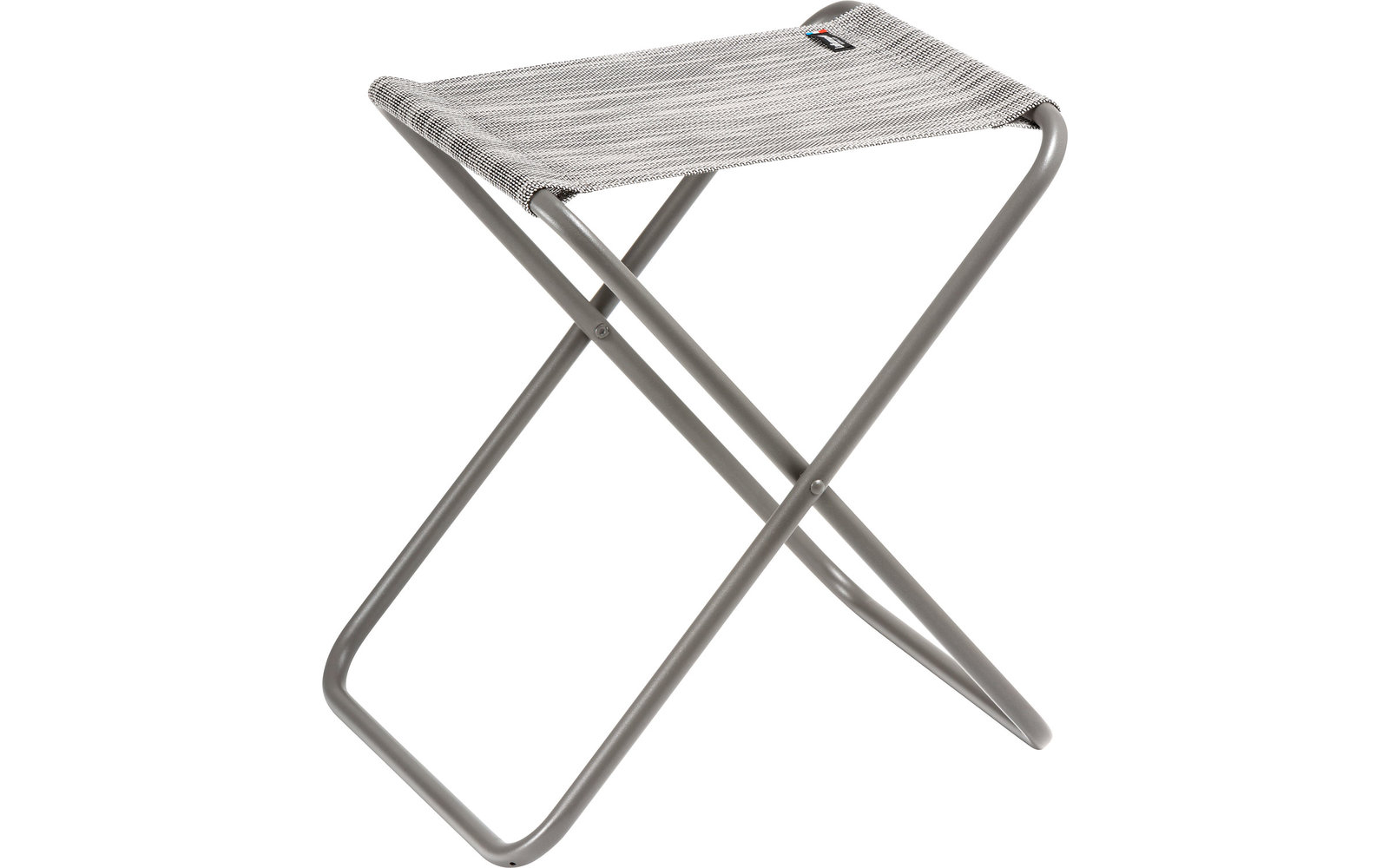 Faltbarer Hocker mit grauer Sitzfläche aus Stoff und silbernem Metallgestell