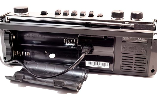 Soundmaster SRR 70TI Radio portatile DAB+ con Bluetooth