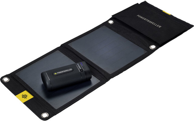 Schwarzes, faltbares Solarpanel mit integriertem Akku auf weißem Hintergrund