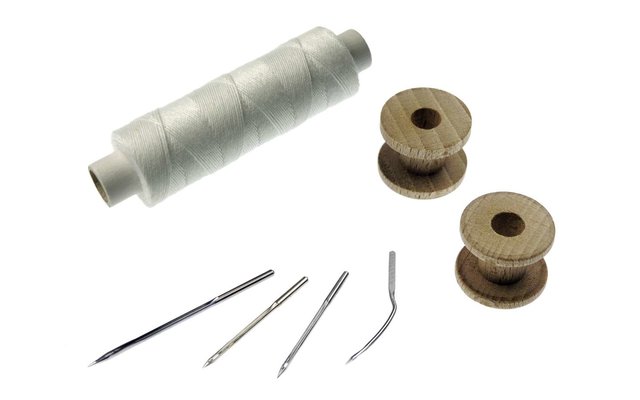 Spare parts assortment for lockstitch sewing needle