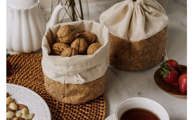 Nuts Innovations Broodzak Fruitmand Kurk met Koord Medium