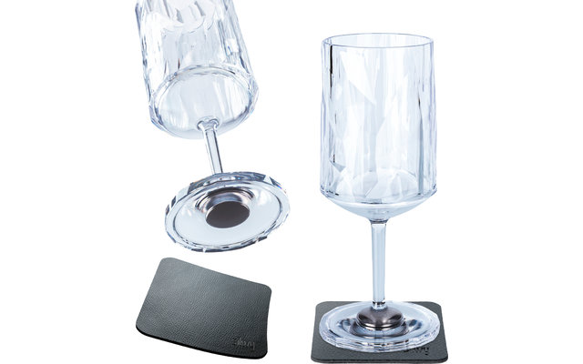 Silwy wine magnet plastic glasses 2 pieces