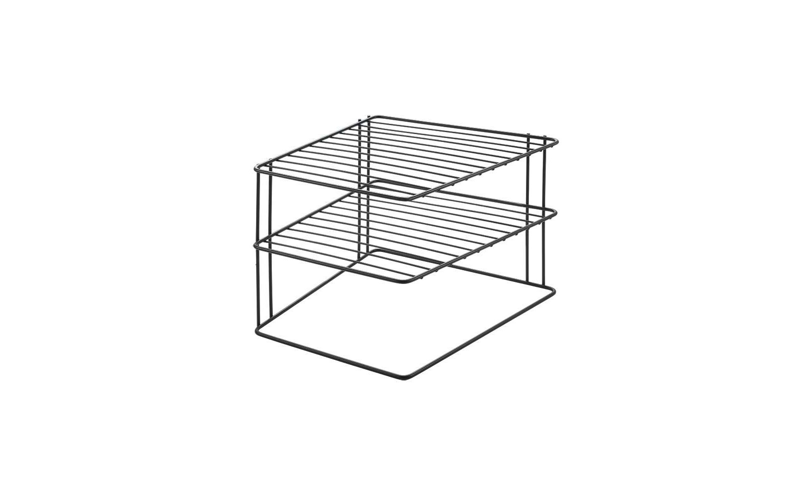 Trois cubes en verre emboîtés sur fond blanc