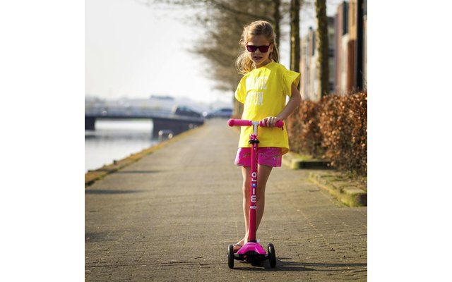 Micro Maxi Deluxe Kinder Kickboard Pink