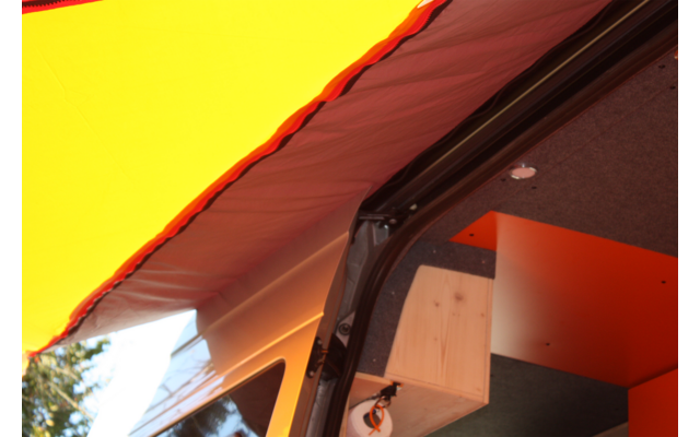 Gebogen Canvas Tarp Universal Adapter XL voor paneelwagen / camper