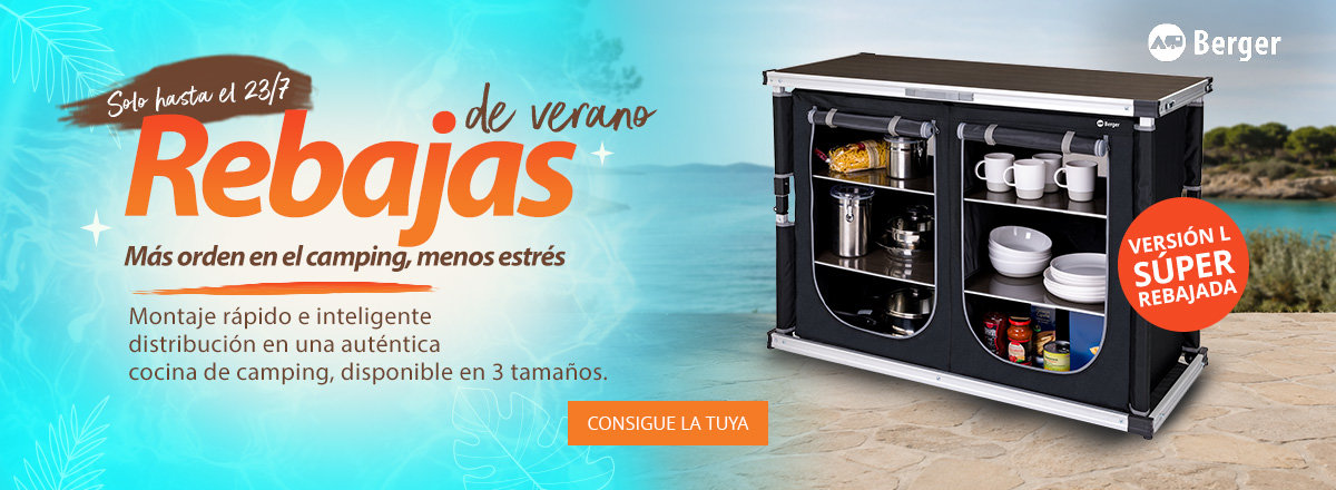 Fondo turquesa a la izquierda con la palabra grande en naranja 'Soldes'; a la derecha dos muebles de cocina de camping negros abiertos sobre terreno arenoso; distintivo circular naranja 'Offre spéciale M & L', logotipo Berger arriba a la derecha y botón naranja 'J'EN PROFITE'